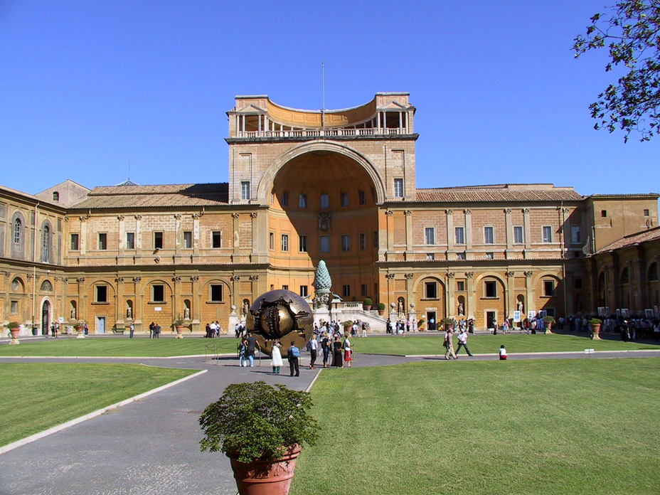840-1792 - Vatican Museums - Pigna Courtyard - Sfera Con Sfera - Arnaldo Pomodoro 1990