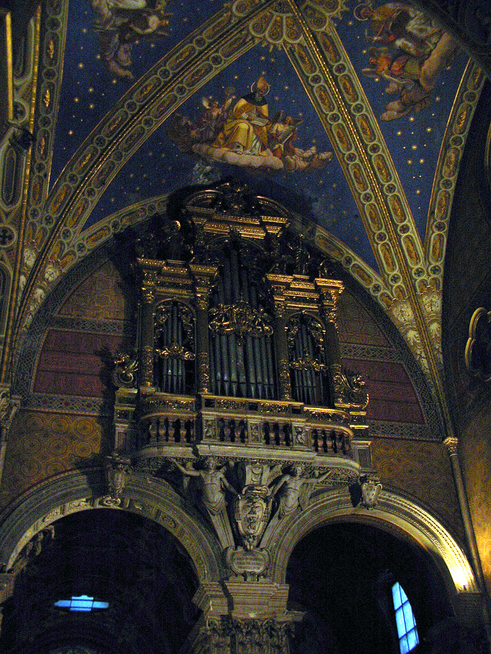 932-1903 - Roma - Basilica S Maria sopra Minerva - organ detail